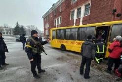 В Мариуполе объявлена эвакуация мирного населения