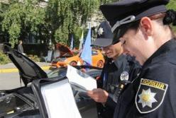 Водій не зобов'язаний передавати документи в руки поліцейському