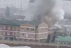 Мінус полк "Ахмат" у Грозному: БПЛА підсмажили військове містечко кадирівців (відео)