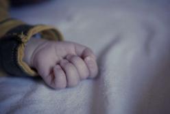 В Черкасской области арестовали мужчину по подозрению в убийстве 4-месячного сына