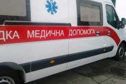 В Запорожье мужчина ударил себя ножом в грудь