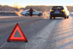 В Киеве маршрутка попала в серьезное "мусорное" ДТП (видео)