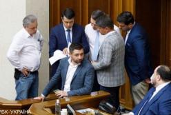 Нардепам планируют запретить обсуждать с РФ ситуацию в ОРДЛО и Крыму