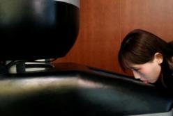 Можно облизать: в Японии создали телевизор, который имитирует вкус еды (видео)