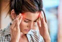Названы продукты, недостаток которых вызывает сильные головные боли