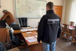 Чиновник Черновицкой ОГА вымогал взятку в 600 тысяч гривен