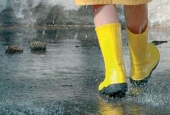 Где будут ливни и град: синоптик дала неутешительный прогноз погоды на воскресенье 