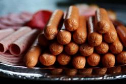 Названы продукты, которые отравляют кишечник 