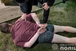 На Киевщине мужчина ворвался в дом и расстрелял семью (фото)