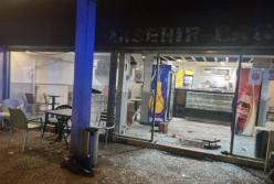 Теракт у Франції: кинули гранату в бар, 12 поранених, 6 у критичному стані (фото)