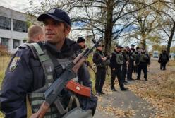 На блокпосту в Луганской области произошли столкновения между полицией и добровольцами