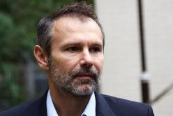 Вакарчук обнародовал декларацию: Land Rover, рояль и 3,7 миллиона гривен доходов