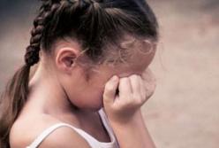 На Харьковщине мужчина развращал 7-летнюю племянницу