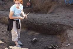 В Болгарии археологи раскопали останки людей, живших 8 тысяч лет назад (фото)