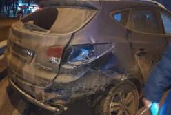 В Харькове иностранный студент разбил автомобиль депутата (фото)