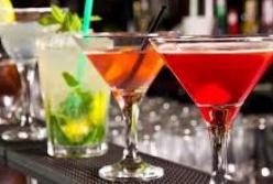 Врачи назвали самый опасный для сердца алкогольный напиток