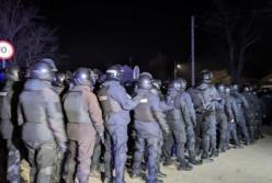 В Новых Санжарах пострадали девять силовиков