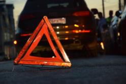 В Тернопольской области автомобиль сбил женщину с двумя детьми