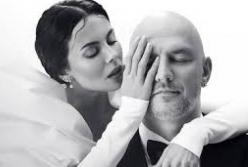 Свадьба Каменских и Потапа: невеста позирует в ожидании церемонии (фото)