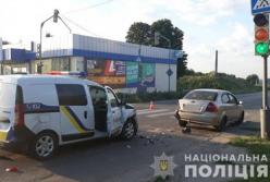 На Харьковщине копы попали в тройное ДТП