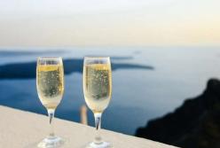 Медики назвали количество алкоголя, которое снижает риск сердечного приступа