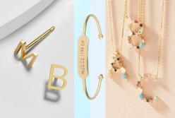 Мода на символи: чому персоналізовані прикраси стали головним трендом сезону