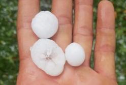 На Балканы обрушилась страшная буря с гигантским градом (фото, видео)