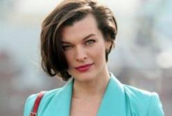 Ждет девочку: Милла Йовович в третий раз станет мамой (фото)