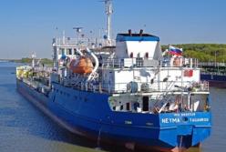 Моряков с задержанного в Украине российского танкера отпустили, судно остается в Измаиле