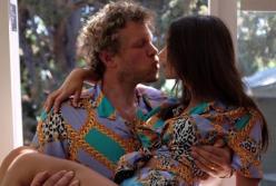 Супермодель Ратаковски показала пикантные снимки с мужем (фото)