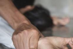 В Черкасской области отчим изнасиловал несовершеннолетнюю падчерицу