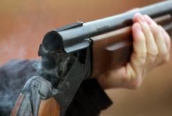 В Броварах мужчина подстрелил своего племянника-полицейского