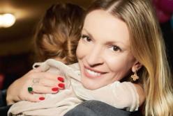 Ребенка известной журналистки незаконно удерживают под Киевом (видео)