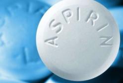 Медики рассказали, кому лучше не принимать аспирин