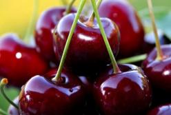 Врачи рассказали, кому нельзя есть черешню