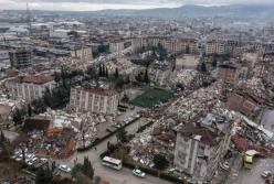"Всюди запах смерті": нові цифри загиблих у Туреччині та Сирії від землетрусу жахають