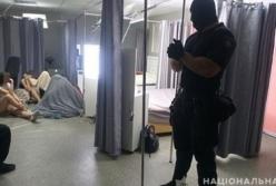 В Николаеве накрыли порностудию с доходом 2,5 млн в месяц (видео)