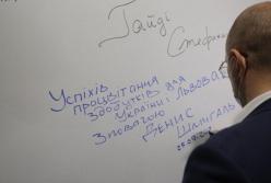 Прошли кризис: Шмыгаль заявил о начале роста экономики Украины