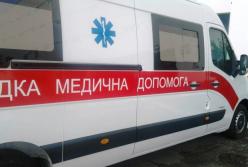 В Виннице во время ремонта крыши торгового центра разбился строитель