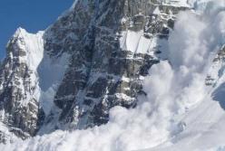 Сход лавин в Гималаях: более 100 жертв за два дня