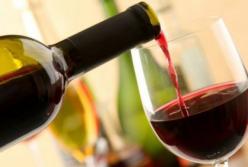 Алкоголь и сыр полезны для остроты ума: новые исследования ученых