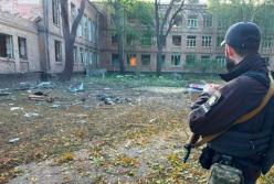 Росіяни зруйнували у Києві дві школи, одна з них не зустріне дітей 1 вересня (фото)