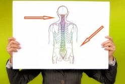 Врачи назвали главные симптомы остеопороза 