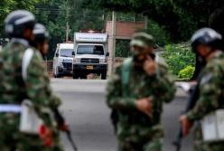 В Колумбии при взрывах на военной базе пострадали десятки людей 