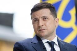 Зеленский ввел в действие санкции против Шария и Гужвы