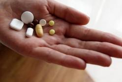 Медики назвали запрещенные сочетания продуктов и таблеток