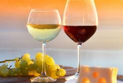 Диетологи поделились секретом похудения с помощью сухого вина