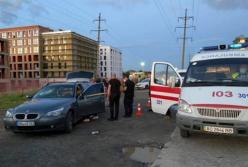 Крушили машины и стреляли: в Ужгороде две компании устроили разборки (фото)