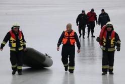 В Днепре шесть рыбаков унесло на льдине