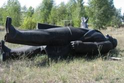 В Черниговской области памятник Ленину продали с аукциона 